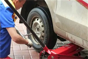 共和新路附近拖车24小时服务热线电话